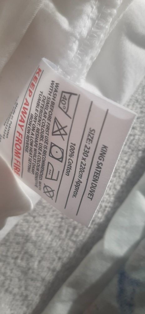 2xLenjerii de pat dublu queen 200x220. Bumbac 100%