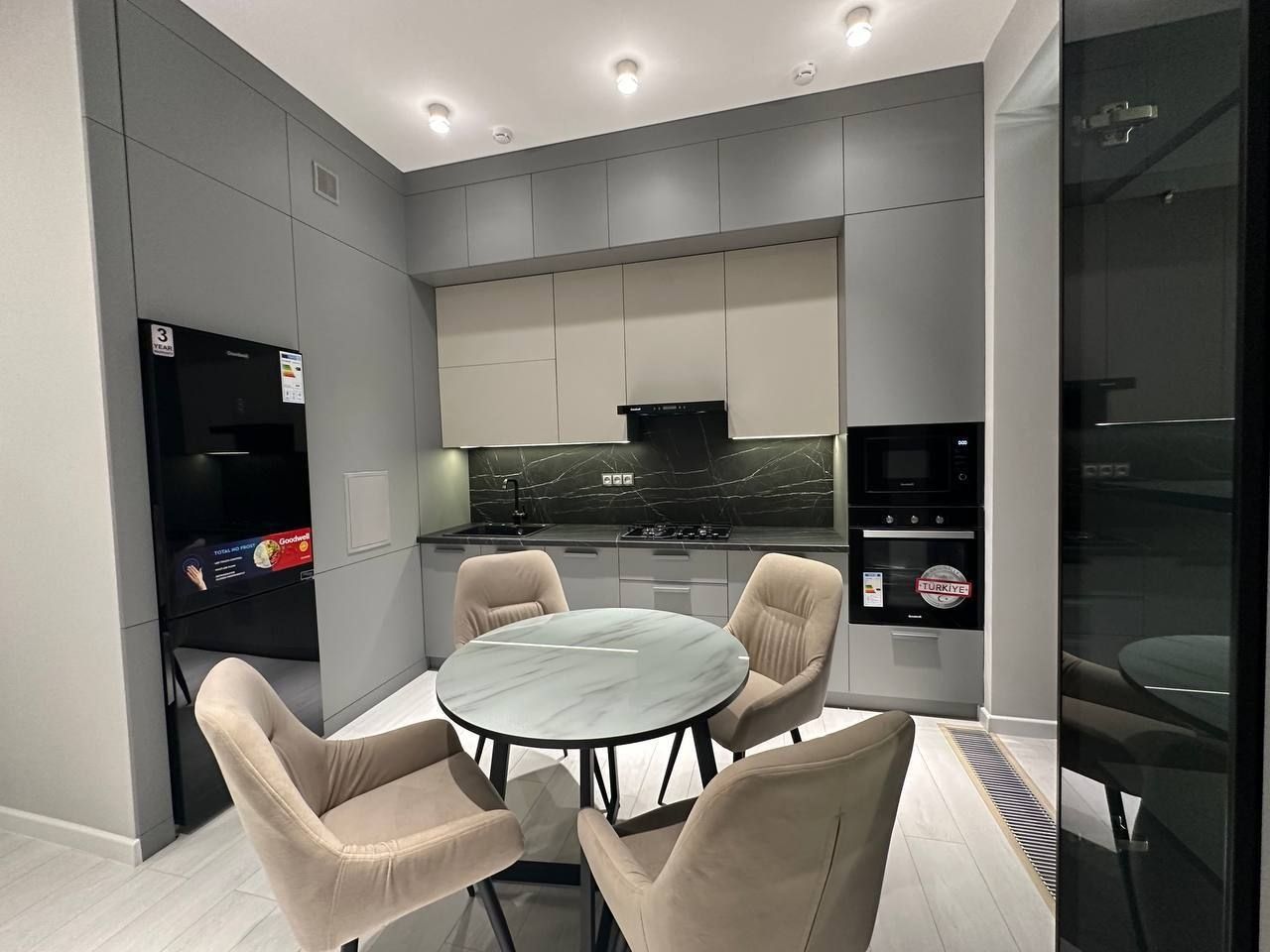 Продается 2х ком квартира, ЖК Инфинити, ор-р: ул. С.Азимова, 47 м²
