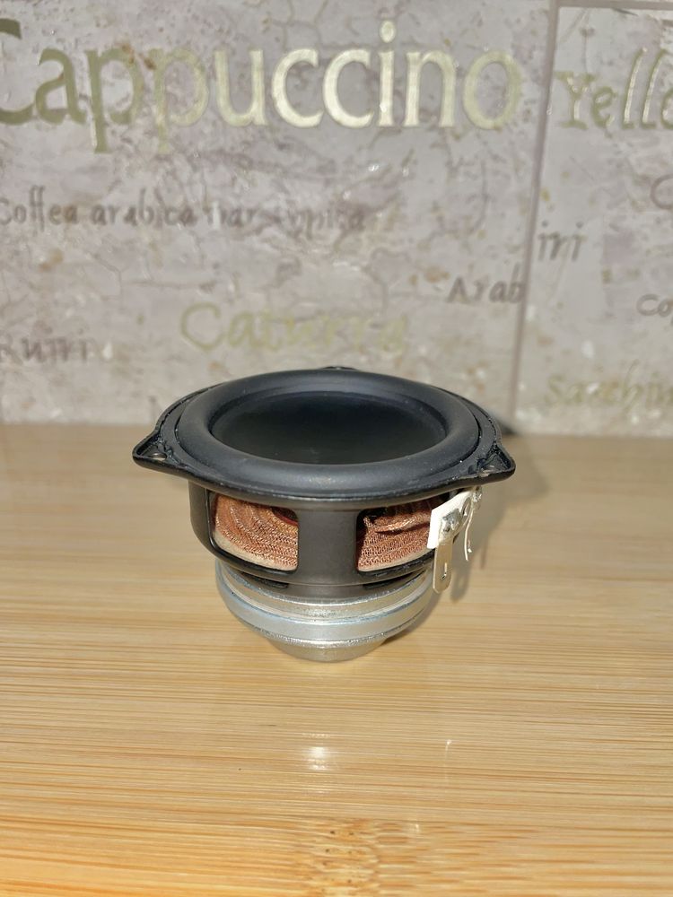 Продам динамик JBL Pulse 4 ND