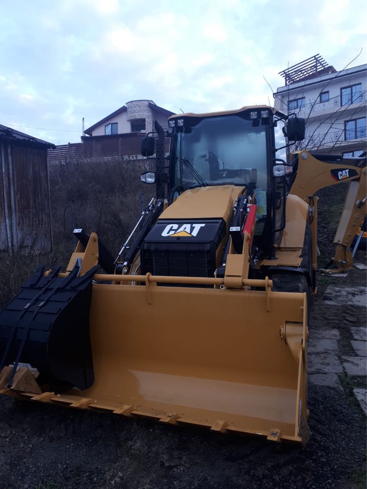 Prestari servicii cu Buldoexcavator