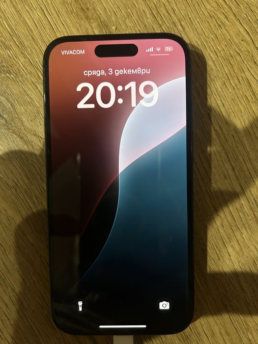 Продавам iPhone 16 – състояние като нов