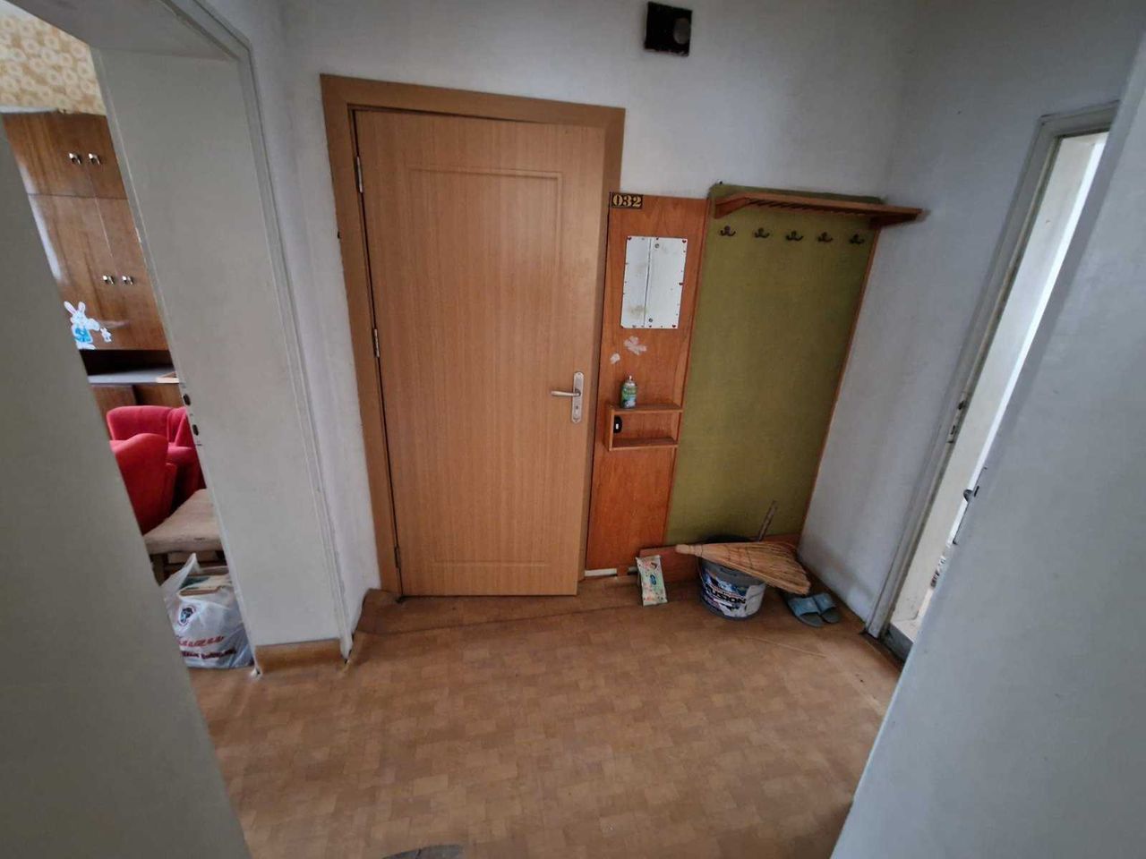 Продава се Етаж от къща в Асеновград - 80 кв.м за 957 €/кв.м - Снимка #2