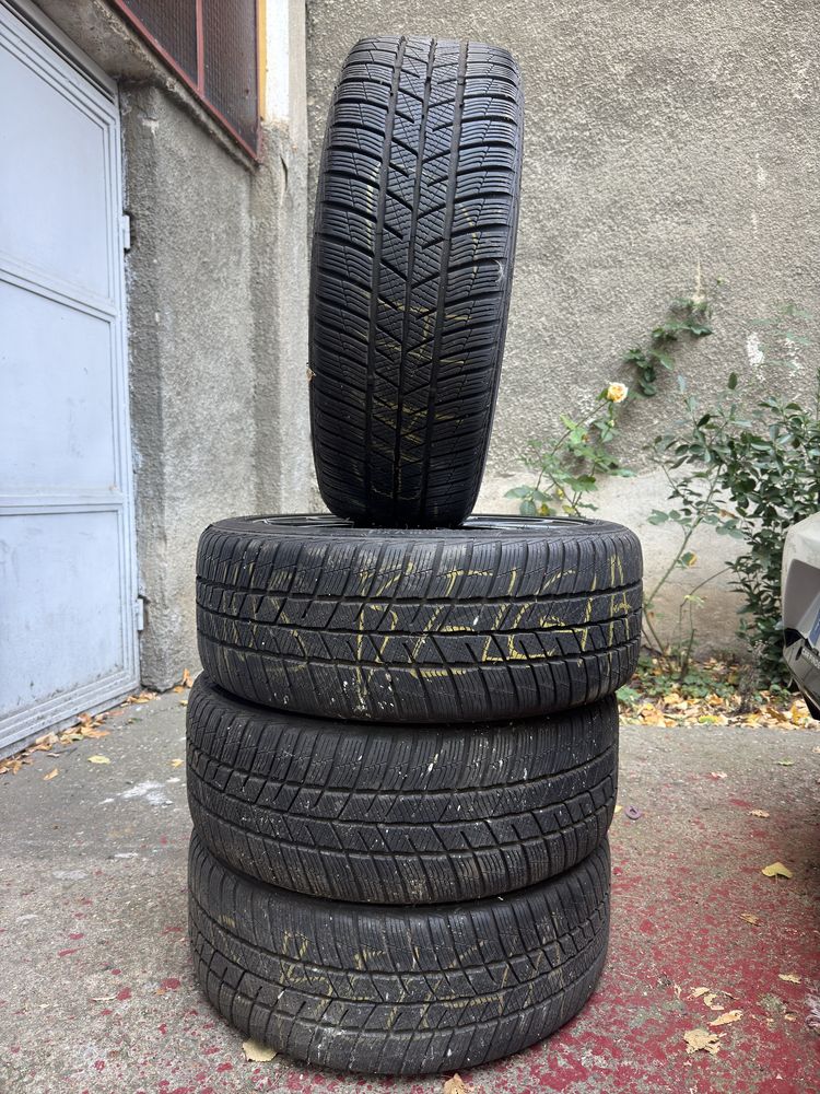 Jante Mercedes originale Noi cu anvelope iarna aproape noi 225 40 18