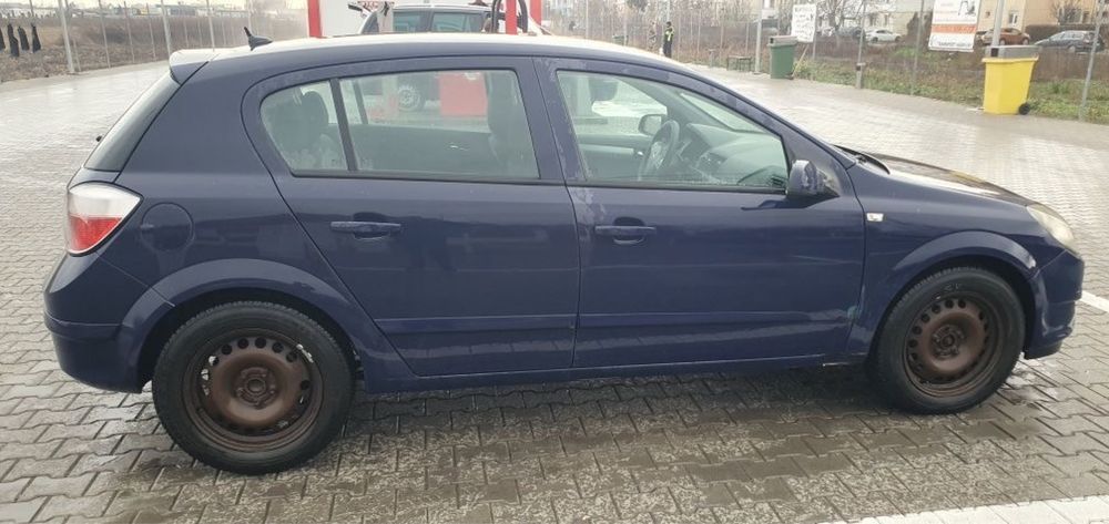 Opel astra h.