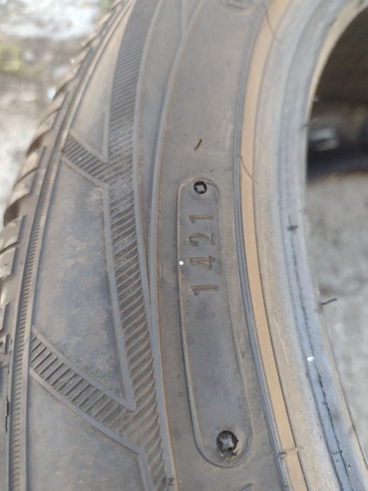 Почти нова Единична 275/40/20 Falken H-S01 suv dot1421