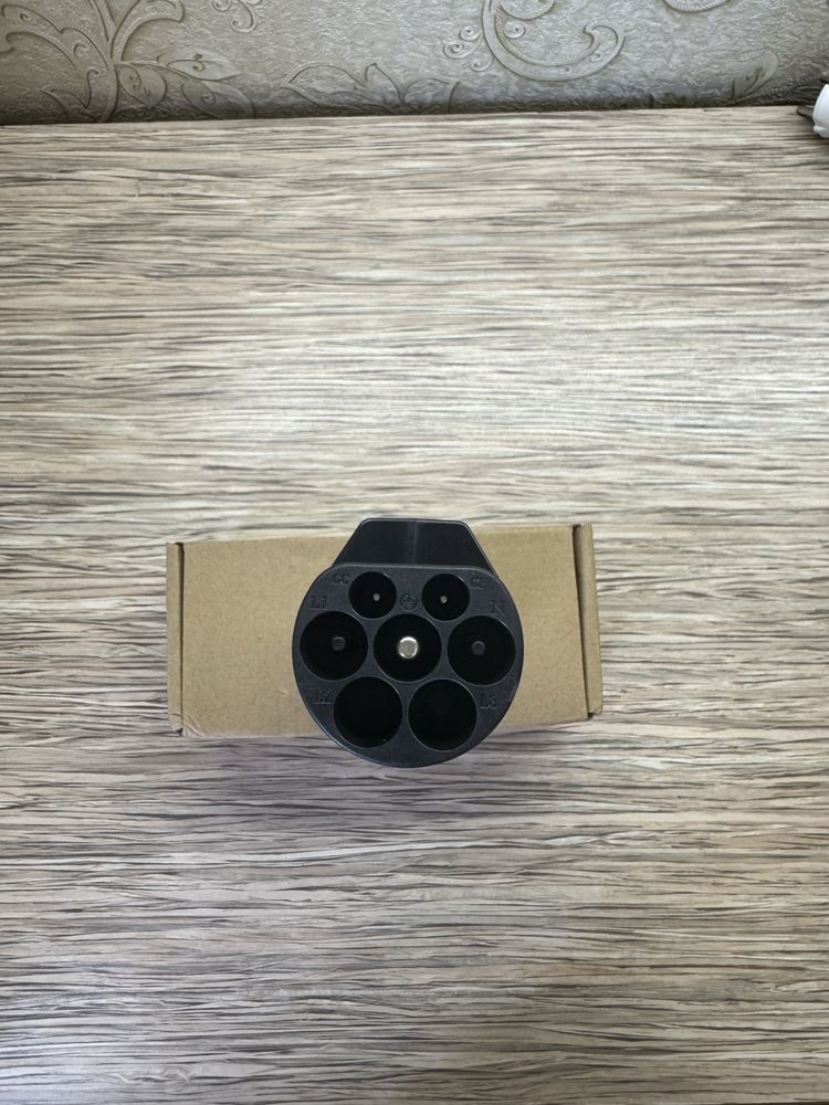 Переходник Tesla — GB/T