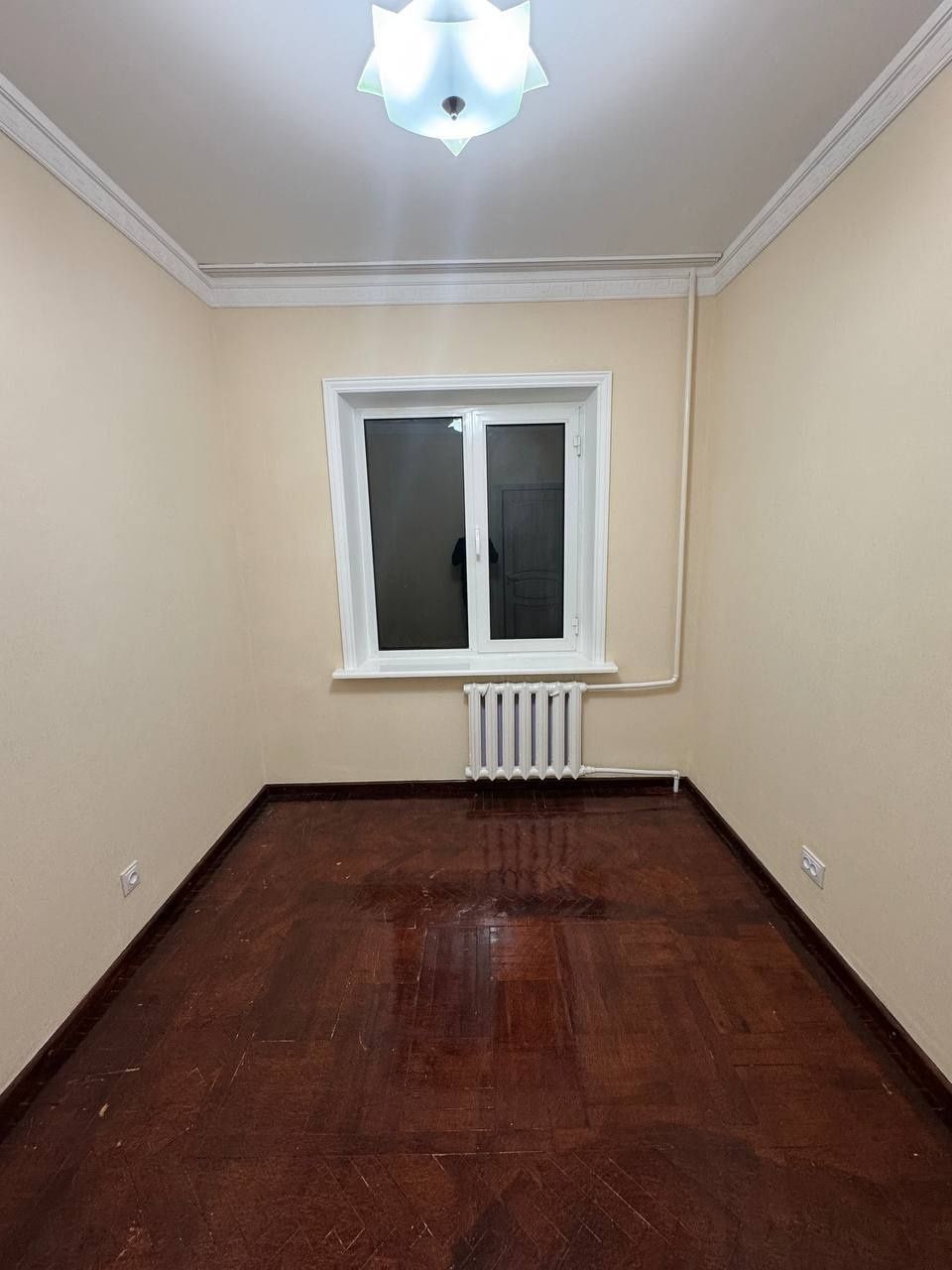 Алмазар Ц17 4хонали квартира сотилади 90м²