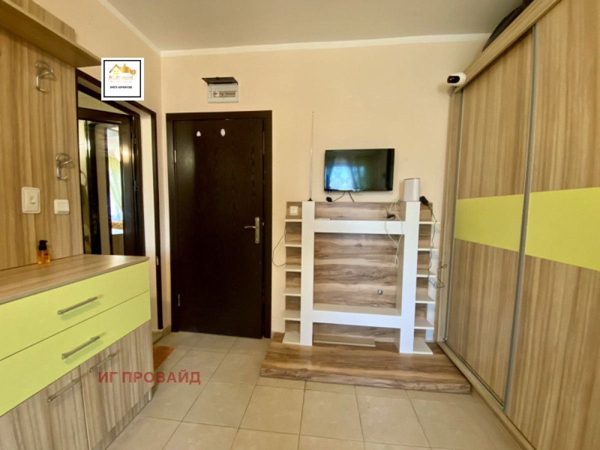Продава се Едностаен апартамент в с. Кошарица, Област Бургас - 45 кв.м за 798 €/кв.м - Снимка #11