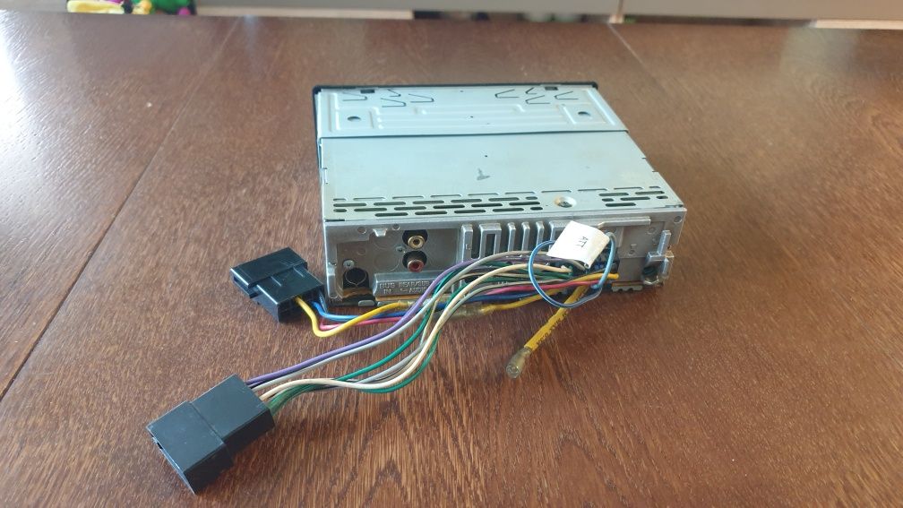 Авто плеър радио музика за кола Сони Sony CD MP-3 USB AUX