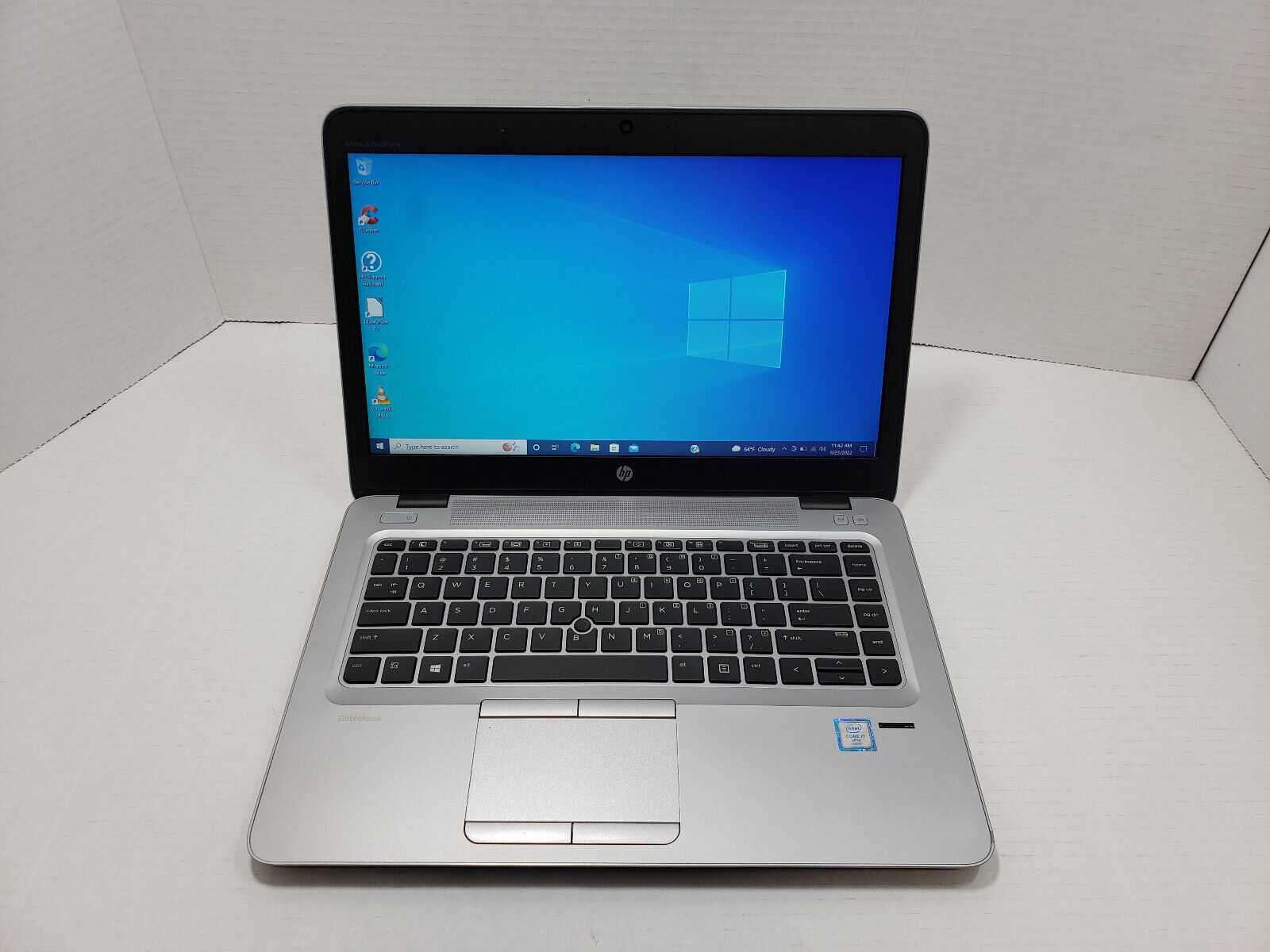 Лаптоп HP 840 G3 I7-6600U 16GB 512GB SSD 14.0 FHD Windows 10