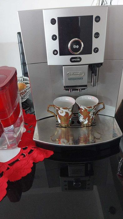 Espressor Delonghi Perfecta cafea boabe