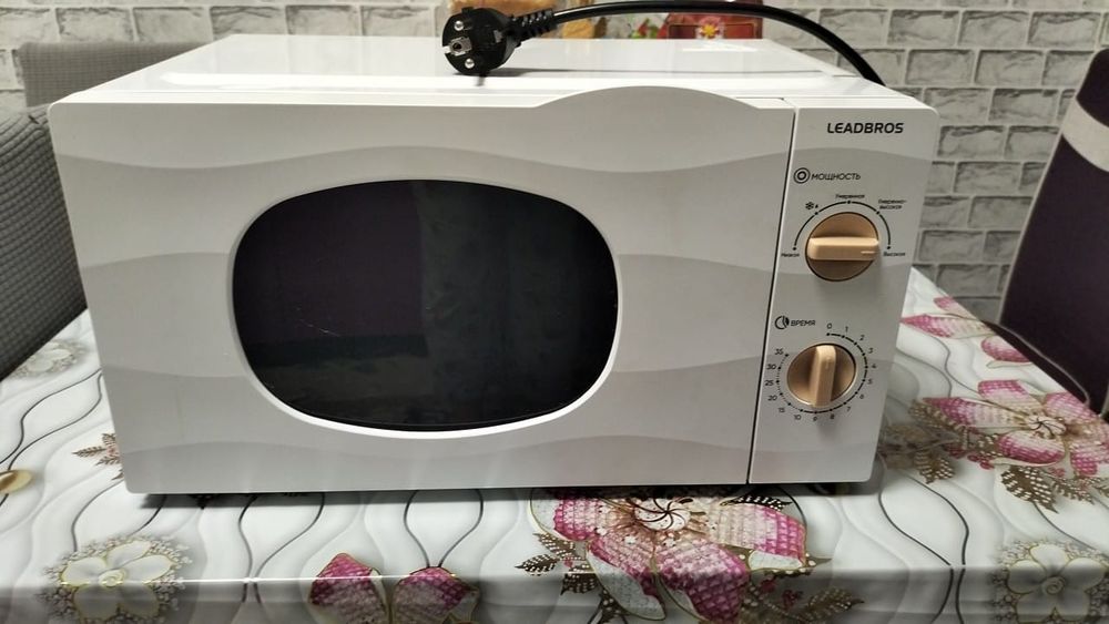 Микровалновка в отличном состоянии