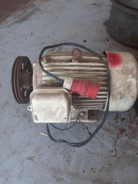 Motor electric trifazat 11 KW