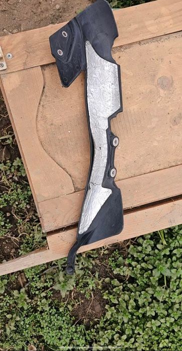 Предпазител за YAMAHA R1 RN12