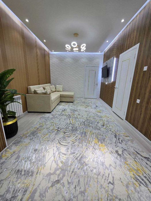 Продам 2/1/4 Чиланзар 20 , ремон6т мебель и техника