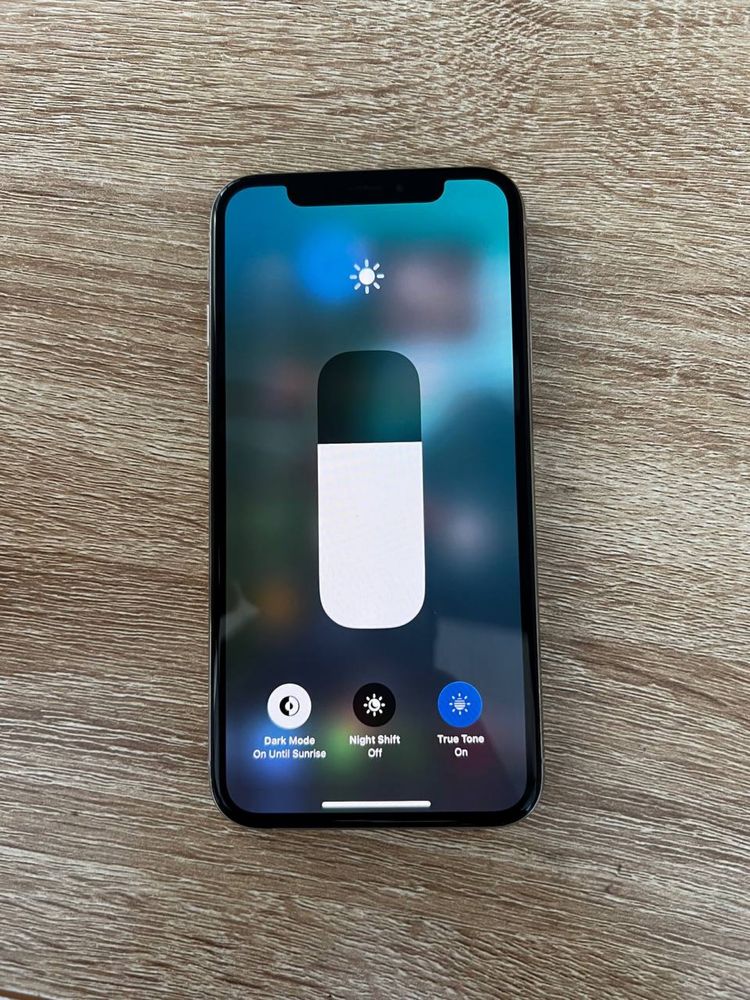 iphone XS RU/A ideal