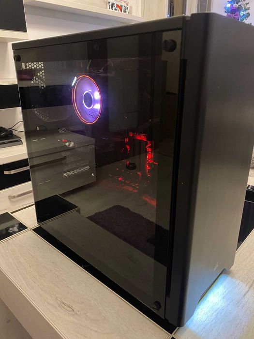 Vand PC AMD Ryzen 7 2700x 3.7Ghz 32GB ram windows 10