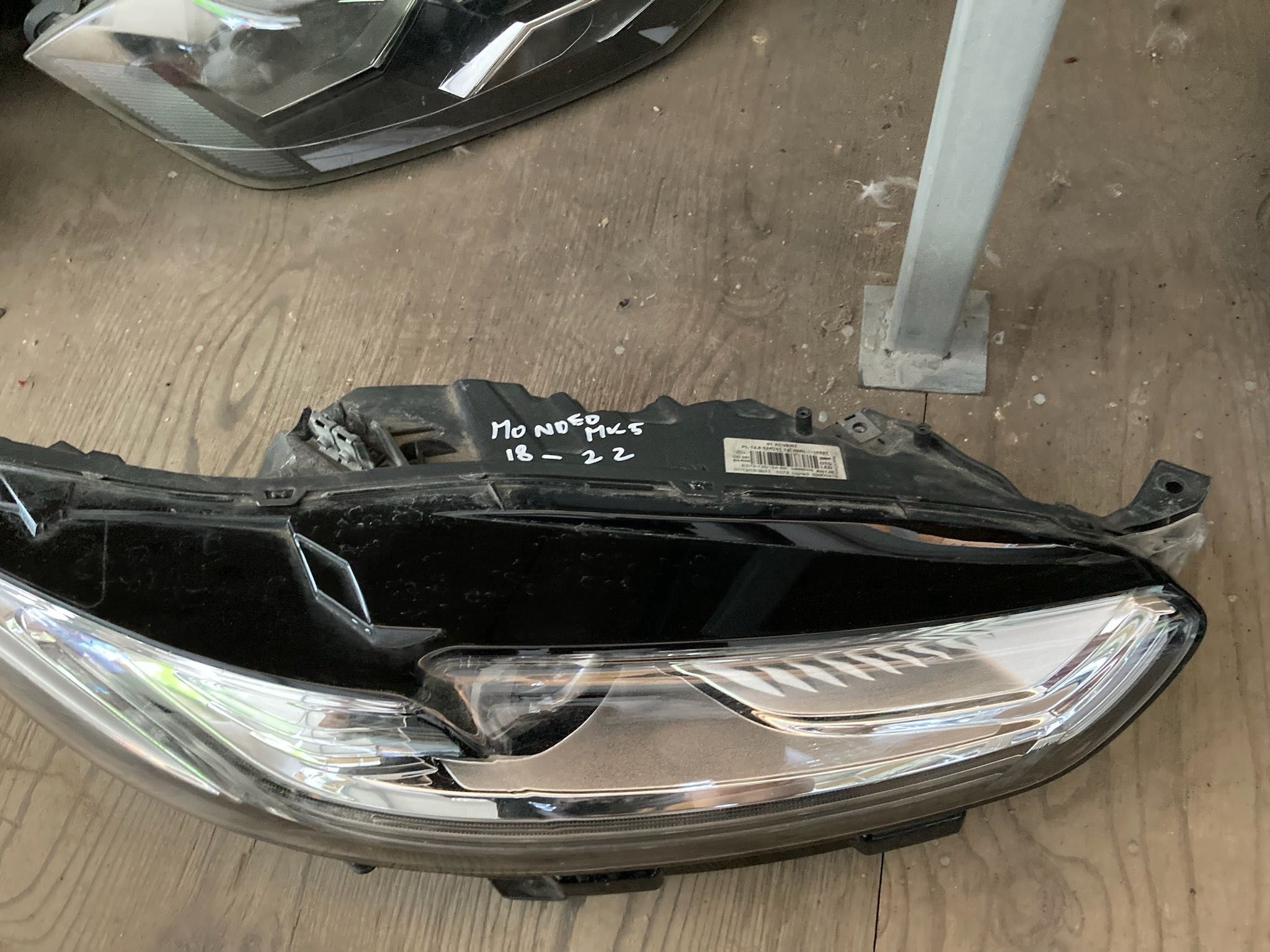 Десен фар LED за Ford Mondeo. Форд Мондео. 18-22. Фейслифт.