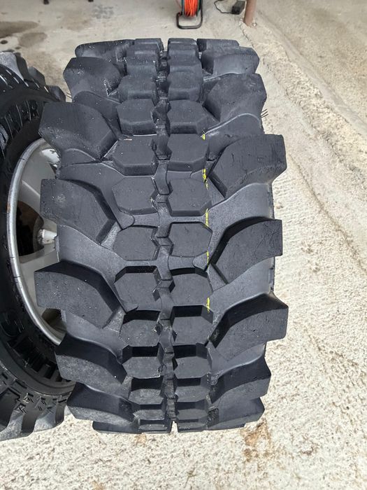 Vand Roti 215 60 R17 jante mitsubishi L200