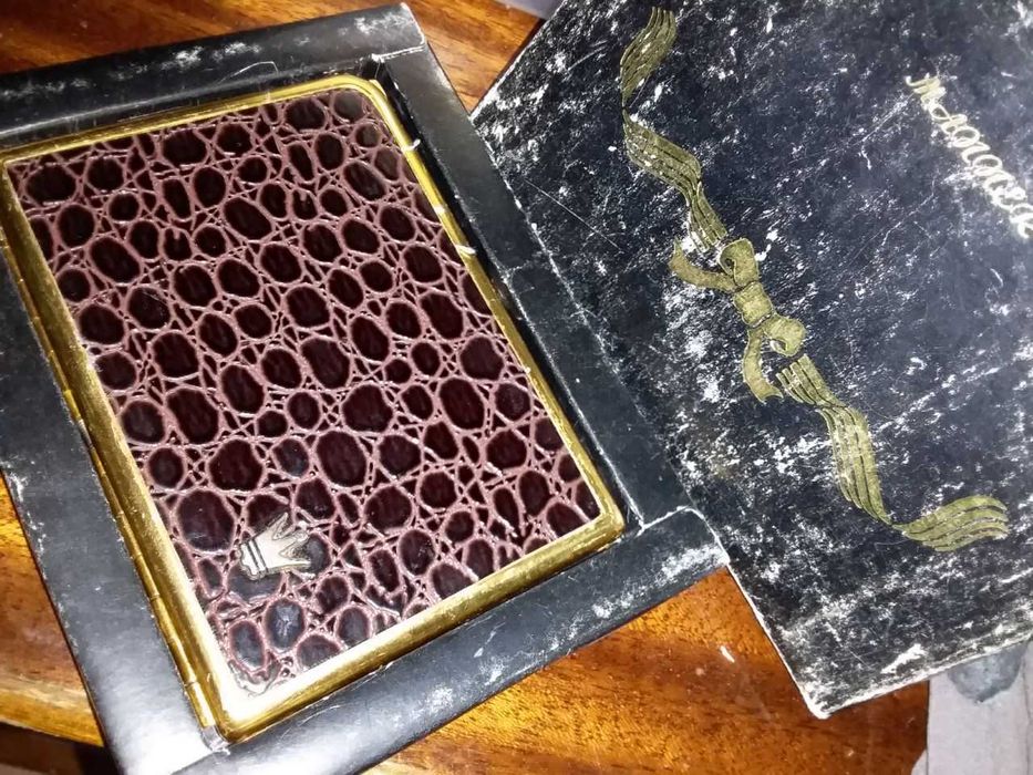 Портсигар с зажигалкой. Новый. Франция.