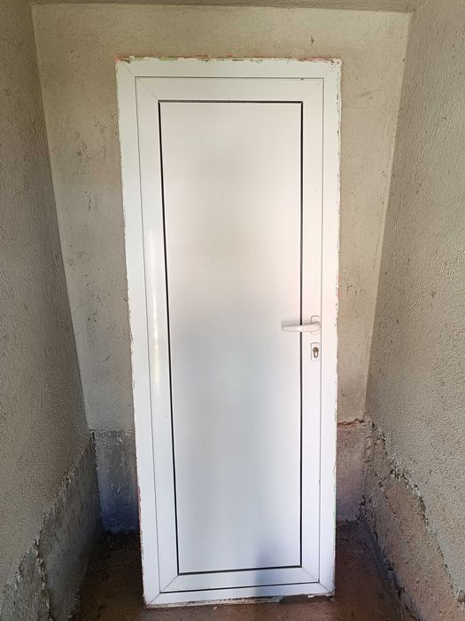 алуминиеви врати в идеално състояние