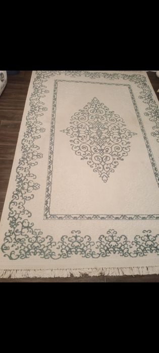 Ковер 2х3 продам