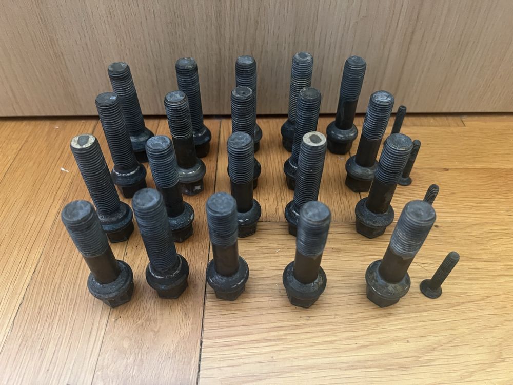 Sparco фланци за Голф 4 - 20 мм (2 см)