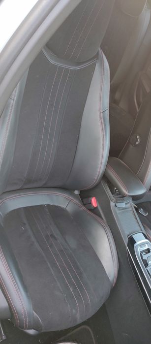 Продавам GT LINE Седалки Салон Peugeot 308 gt Line