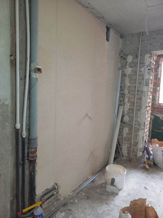 Штукатурка стен под маяк.