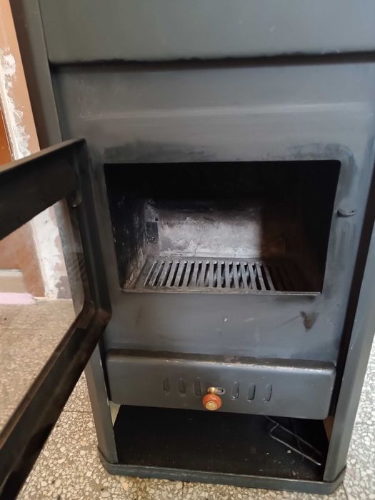 Камина с водна риза