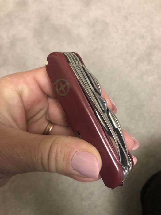 Briceag 8-12 functii