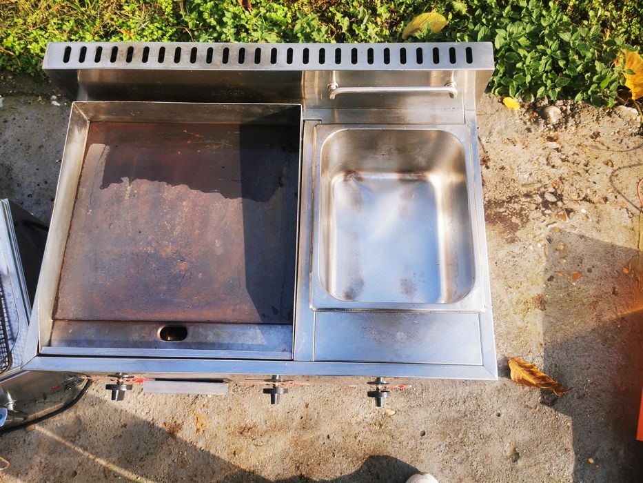 Професионална скара с фритюрник на газ