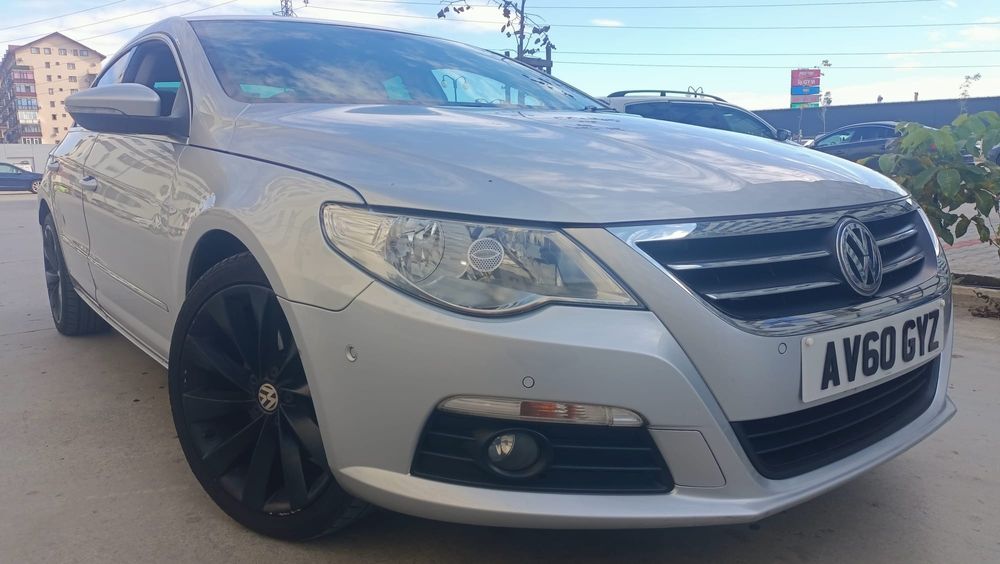 Volkswagen Passat CC volan pe dreapta