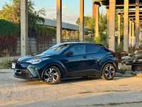 Toyota C-HR Hybrid Keyless Tinted