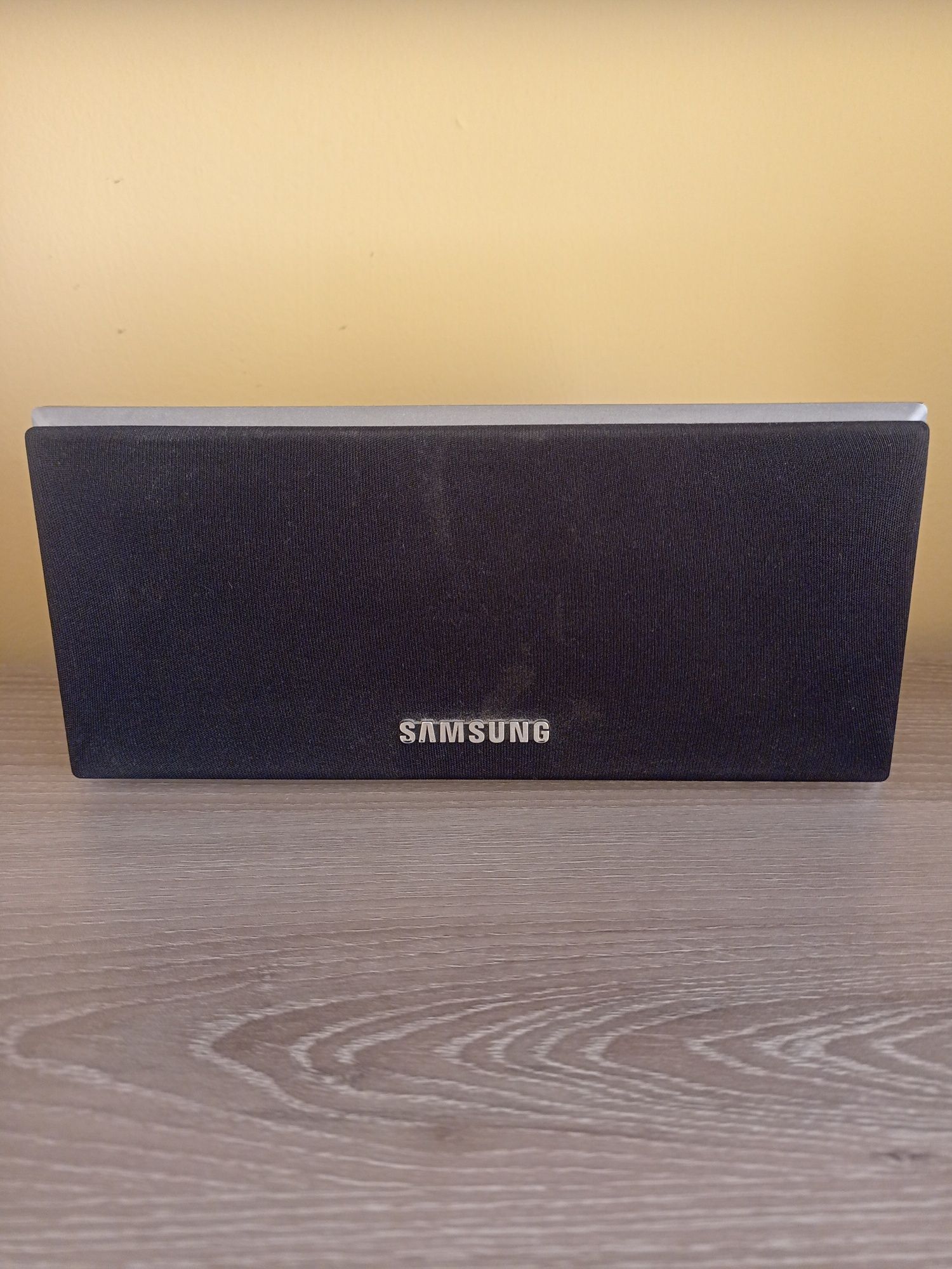 DVD Samsung (домашно кино) с пет тонколони и субуфер