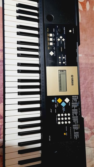 Orgă Yamaha YPT-220