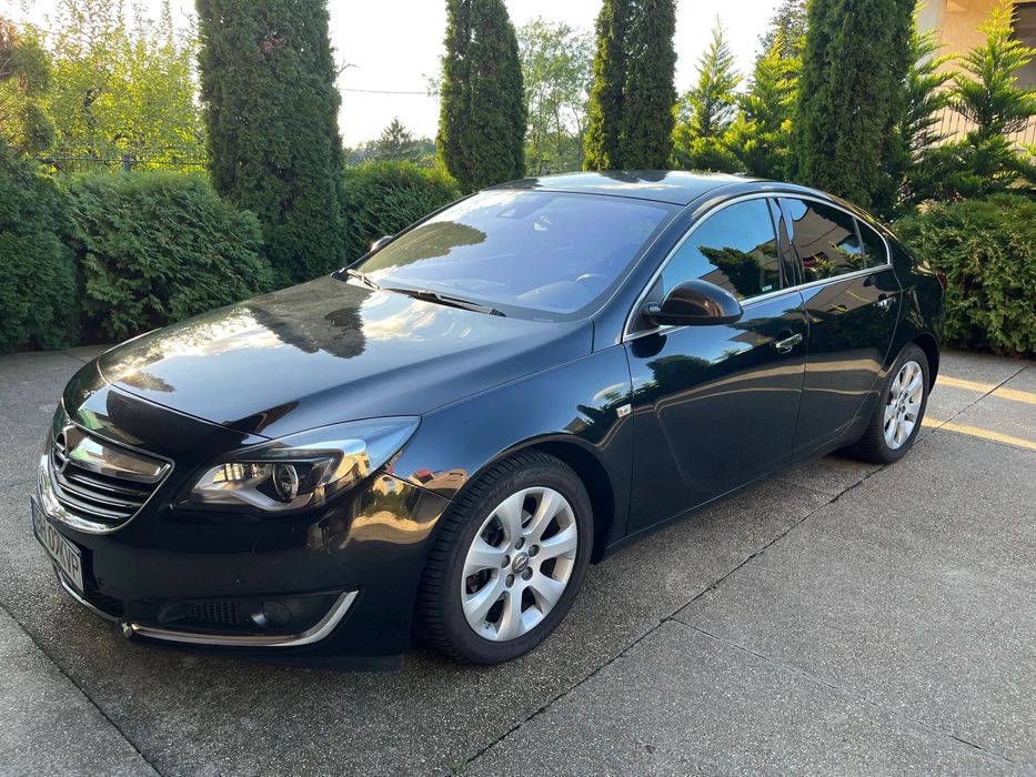 Opel Insignia 2.0 CDTI 170CP Piele, TVA deductibil, baterie noua, anvelope allseason
