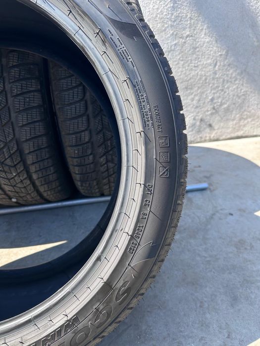 Vand anvelope Pirelli de iarnă!