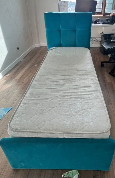 Продам кровать 90×200, 2 шт, в отличном состоянии
