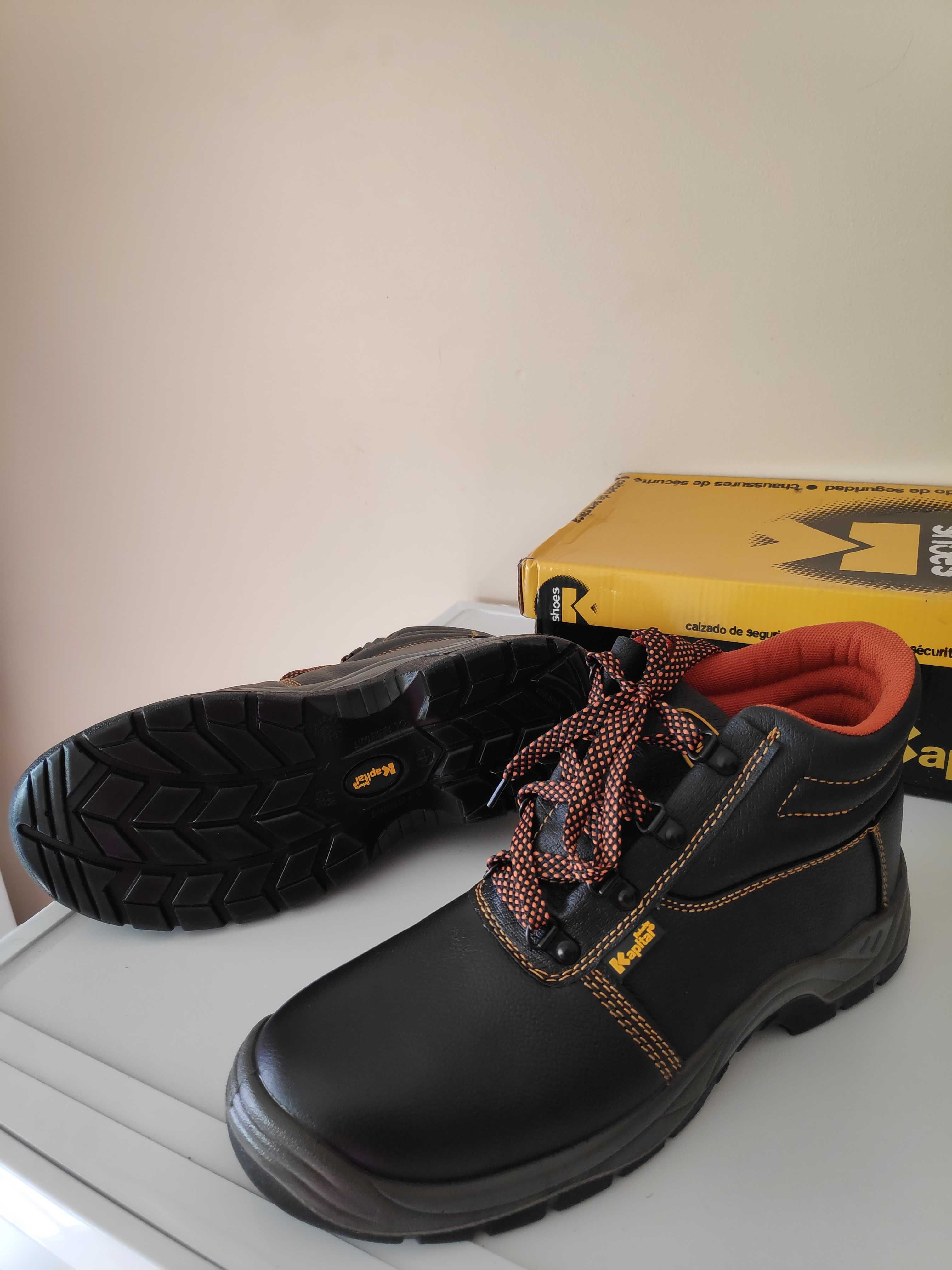 Защитни работи обувки Боти- KAPITAL S3 SRC