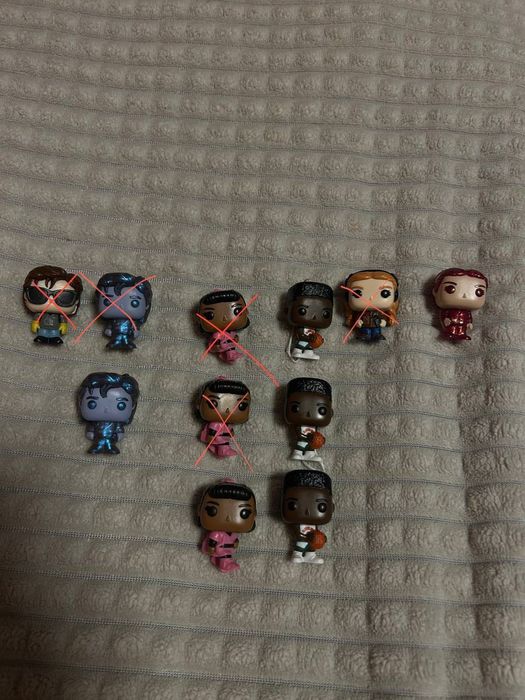 stranger things kinder joy