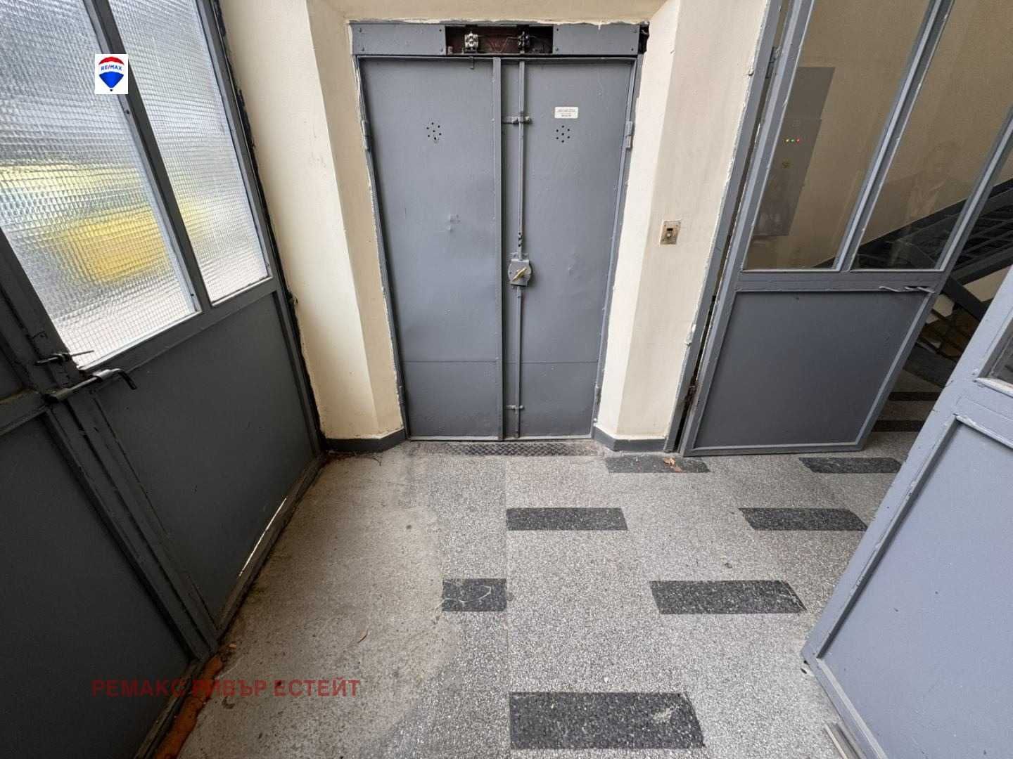 Индустриална сграда за продажба кв. Родина 1, гр. Русе