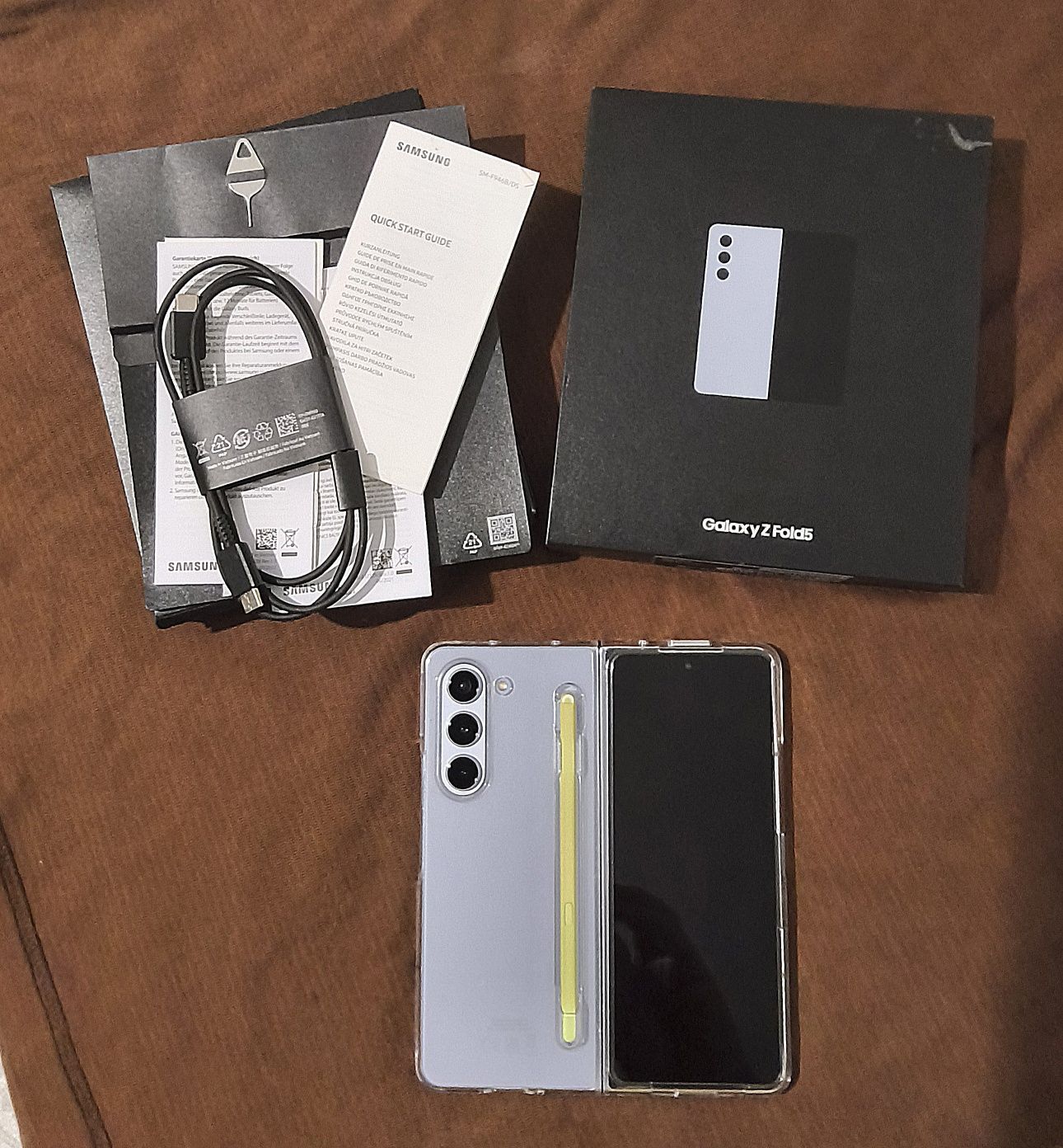 Samsung Z Fold 5 Ice Blue