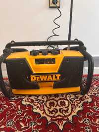 Строително радио DEWALT 18V