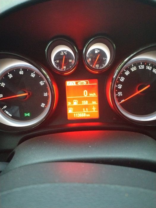 Opel Astra j 1.6 benzina și gpl