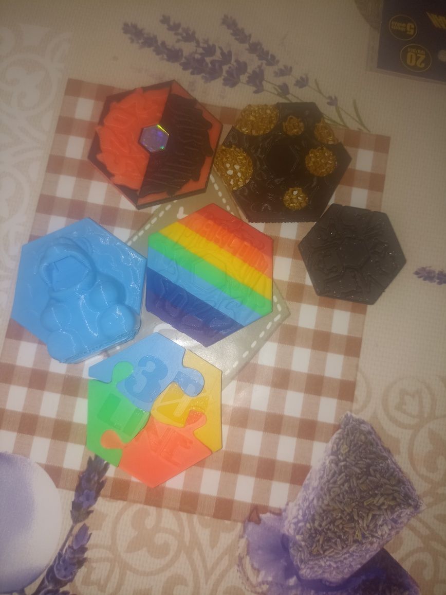 Продавам лаб койни