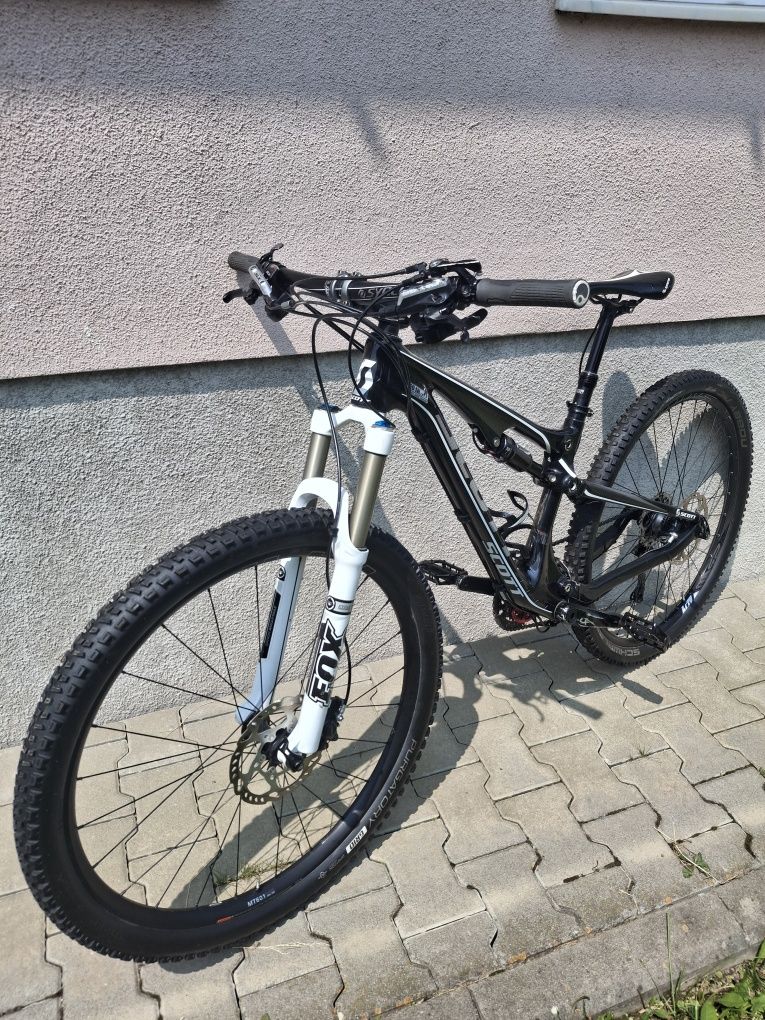 Bicicleta full suspension Scott genius
