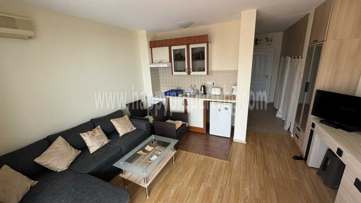 Продава се Едностаен апартамент в к.к. Елените - 40 кв.м за 1288 €/кв.м - Снимка #1