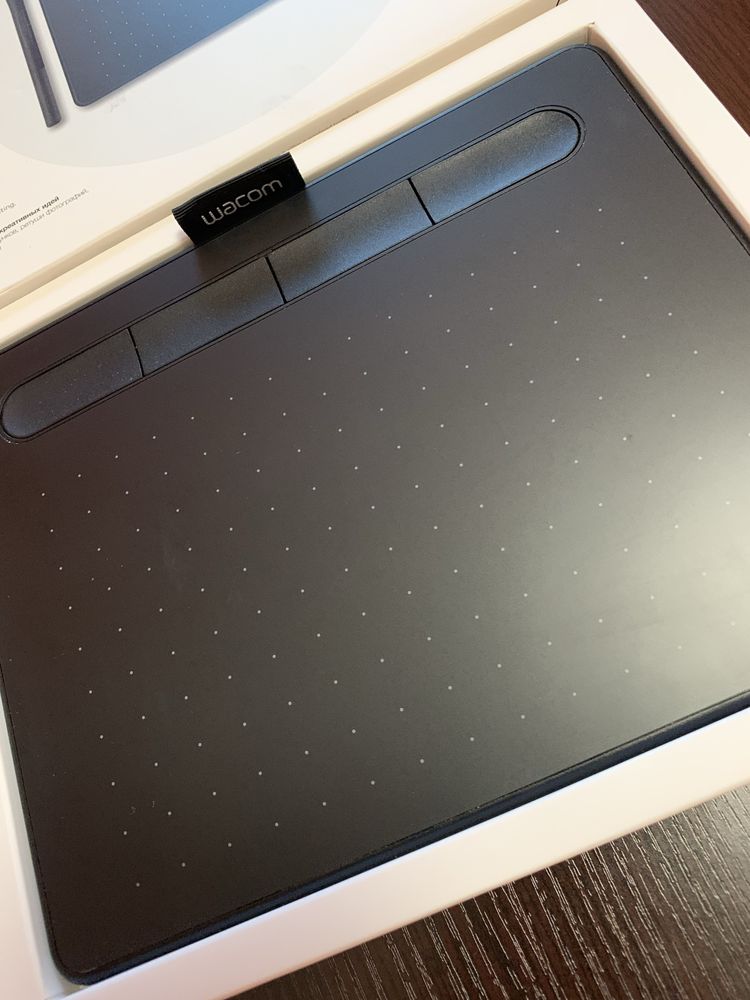 Графичен таблет Wacom Intuos S