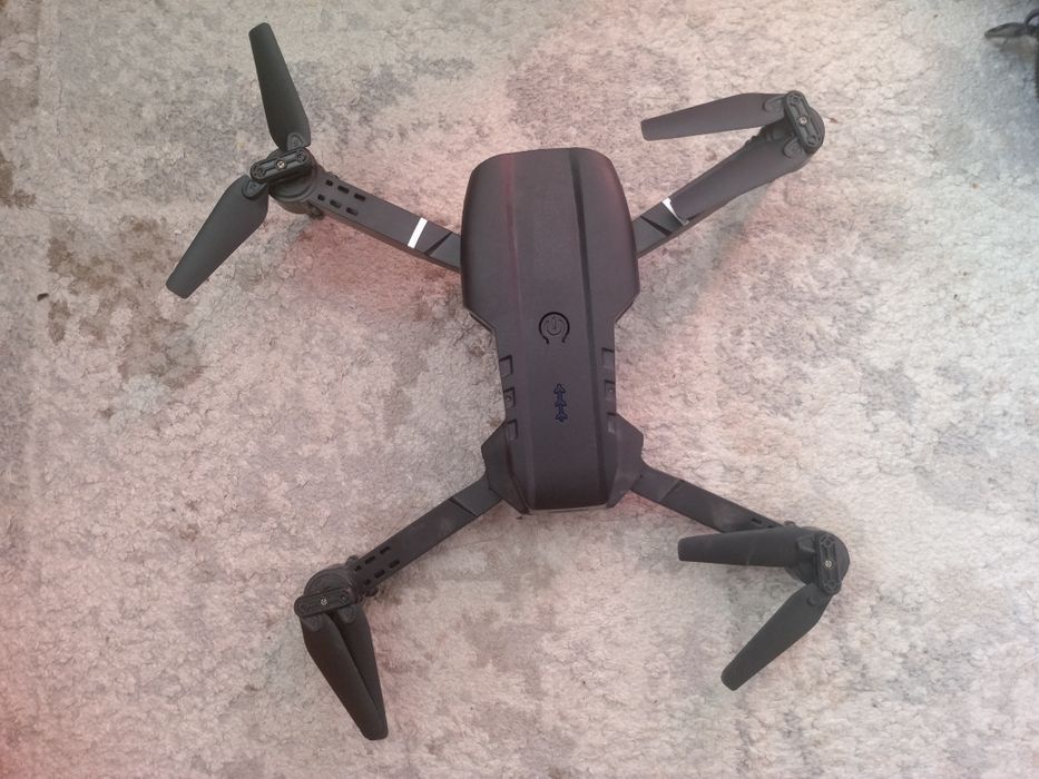 Прадам дрон е88 за 5000 ₸
